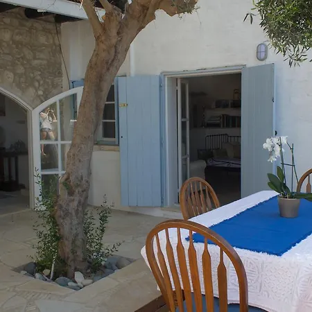 Olive Tree Court Guest house