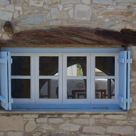 Olive Tree Court Maison d'hôtes Pentakomo